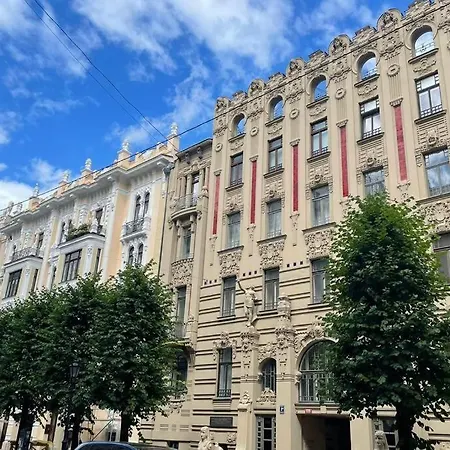 ✧ Bright New Apt Modern Centre & Free Parking Daire *